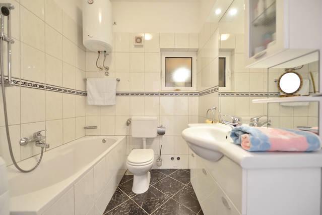 Apartment Lejo جيسينتسي المظهر الخارجي الصورة